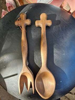 Vintage Hand Carved Wooden Salad Serving Fork And Spoon